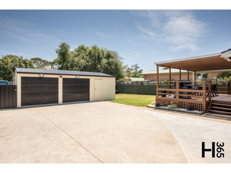 36 River Road, Ambleside TAS 7310