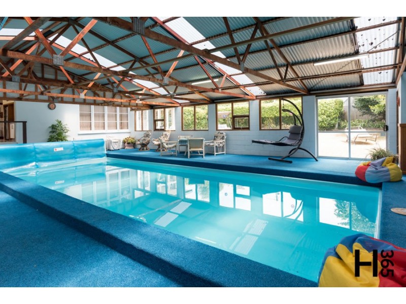 16a Ronald Street, Devonport TAS 7310