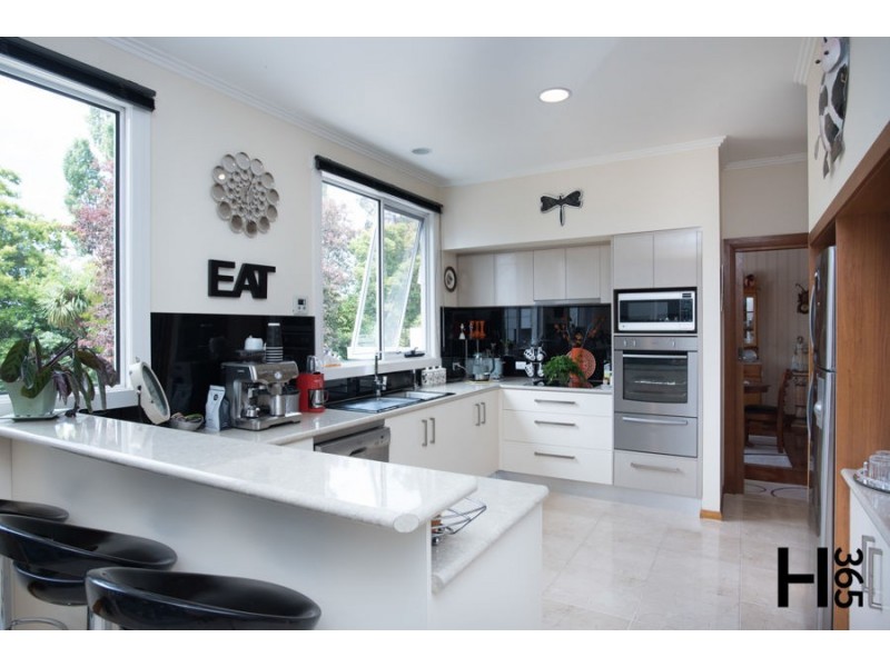 16a Ronald Street, Devonport TAS 7310