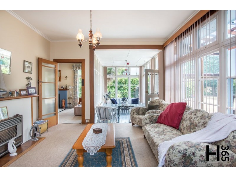 16a Ronald Street, Devonport TAS 7310