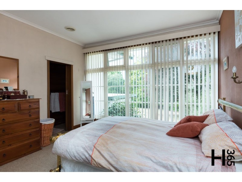 16a Ronald Street, Devonport TAS 7310