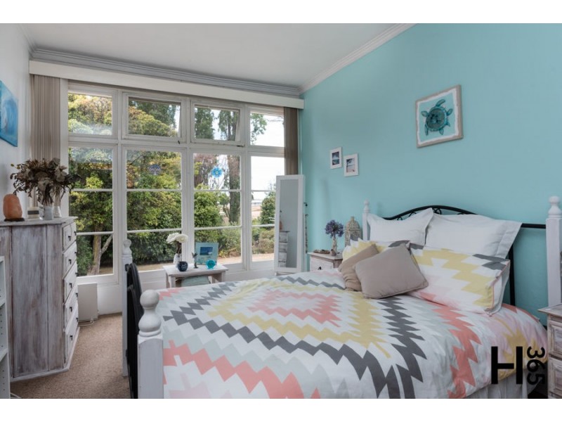 16a Ronald Street, Devonport TAS 7310