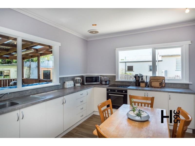 32 Franklin Street, Devonport TAS 7310