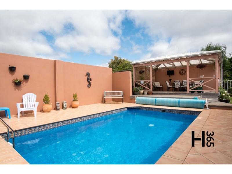 28 Coomera Crescent, Miandetta TAS 7310