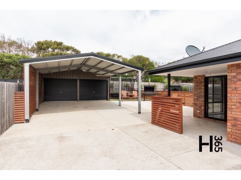 17 Arcadia Avenue, Turners Beach TAS 7315
