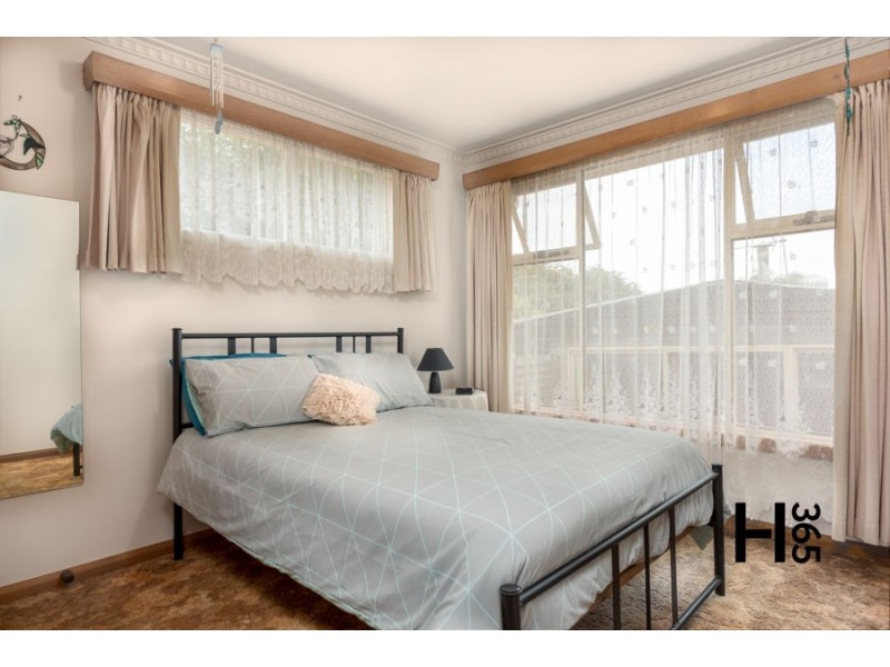 27 Manning Crescent, Devonport TAS 7310