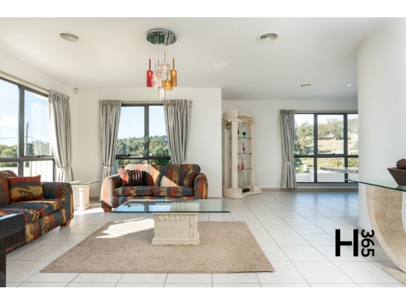 10 Bass Avenue, South Spreyton TAS 7310