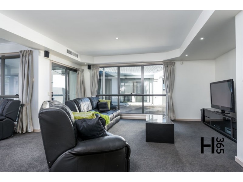 10 Bass Avenue, South Spreyton TAS 7310