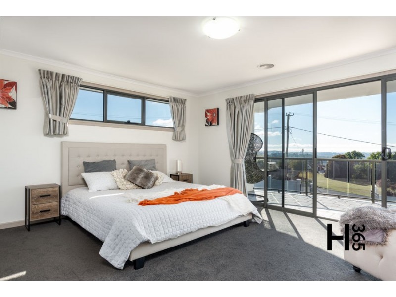 10 Bass Avenue, South Spreyton TAS 7310