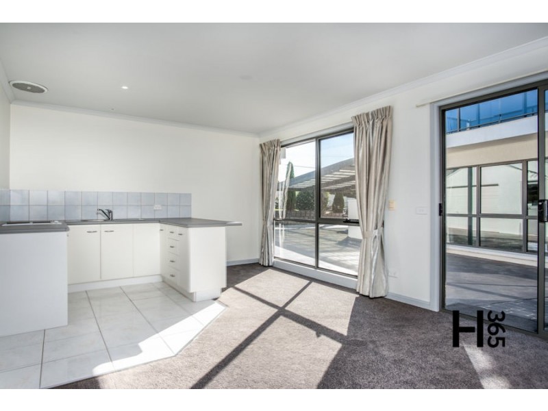 10 Bass Avenue, South Spreyton TAS 7310