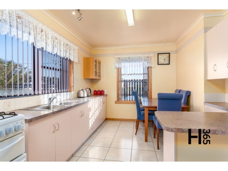 115 Madden Street, Devonport TAS 7310