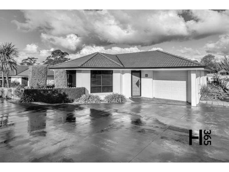 1/16 Langslow Drive, Miandetta TAS 7310