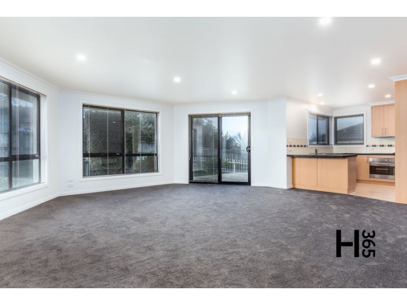 1/16 Langslow Drive, Miandetta TAS 7310