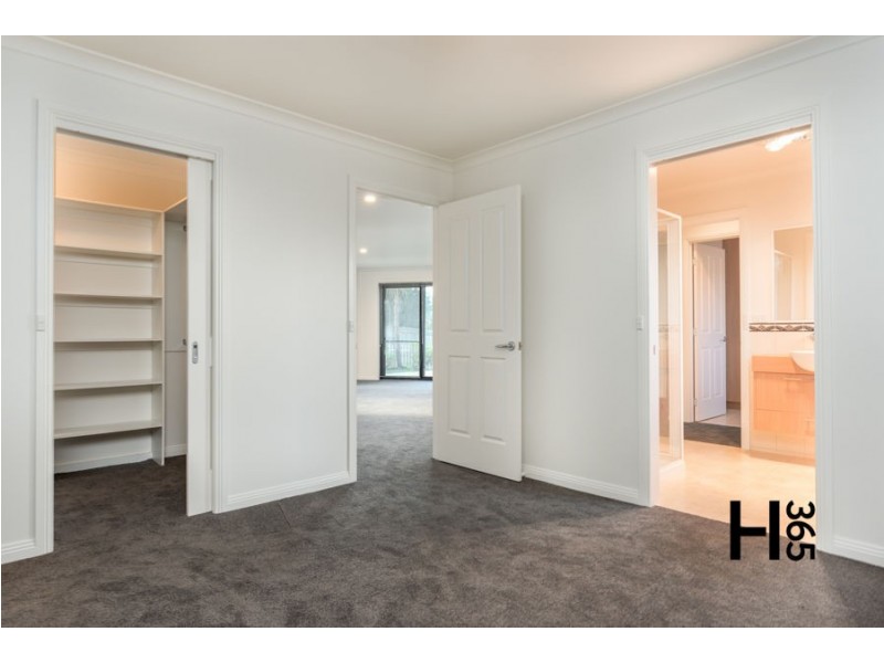 1/16 Langslow Drive, Miandetta TAS 7310