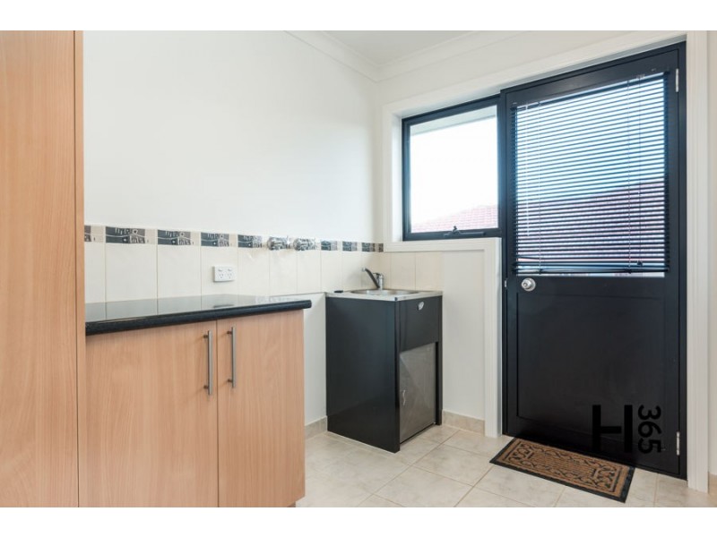 1/16 Langslow Drive, Miandetta TAS 7310