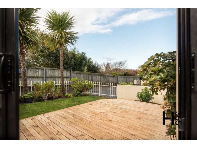 1/16 Langslow Drive, Miandetta TAS 7310