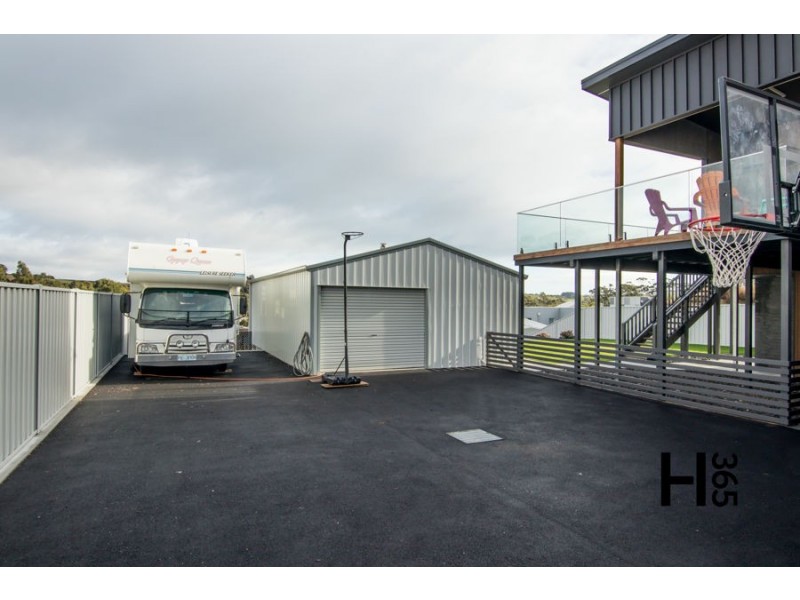 9 Tatiana Close, Devonport TAS 7310