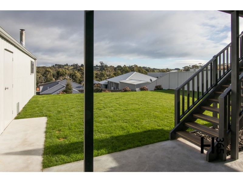 9 Tatiana Close, Devonport TAS 7310