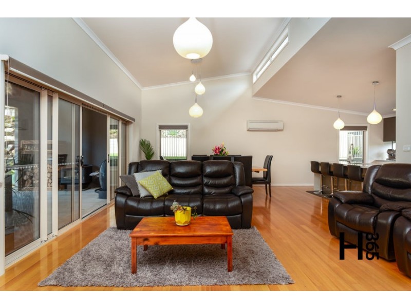 8 Valkyrie Close, Devonport TAS 7310