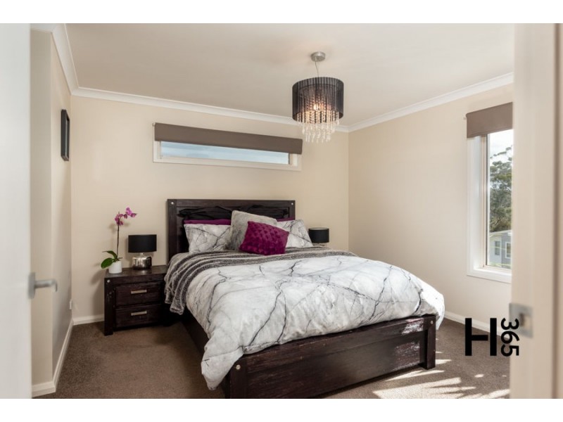 8 Valkyrie Close, Devonport TAS 7310