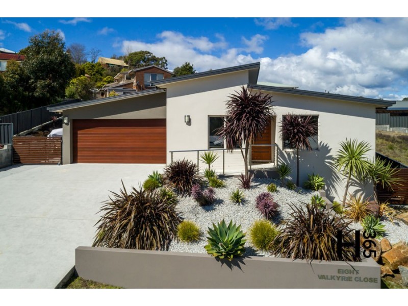 8 Valkyrie Close, Devonport TAS 7310