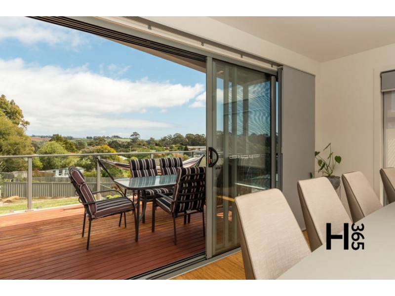 21 Hedstrom Drive, Stony Rise TAS 7310