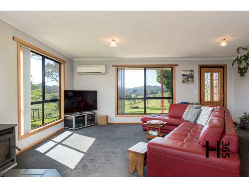 98 Camborne Drive, Acacia Hills TAS 7306