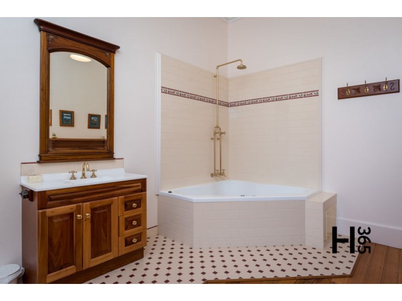 58 King Edward Street, Ulverstone TAS 7315