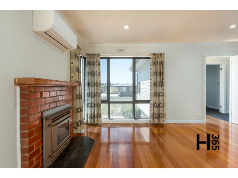 4 Churchill Avenue, Devonport TAS 7310