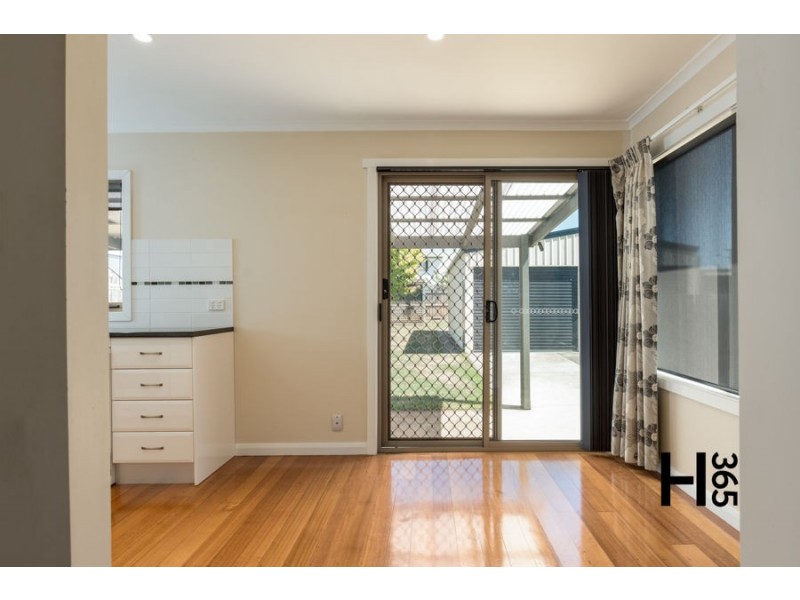 4 Churchill Avenue, Devonport TAS 7310