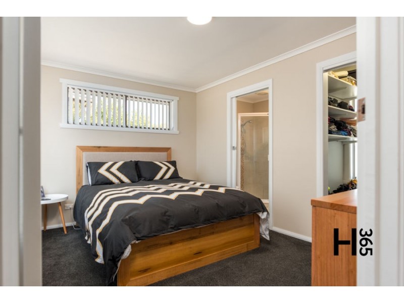 4 Frederick Place, Devonport TAS 7310