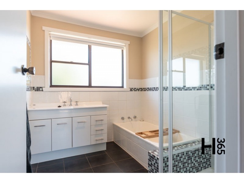 4 Frederick Place, Devonport TAS 7310
