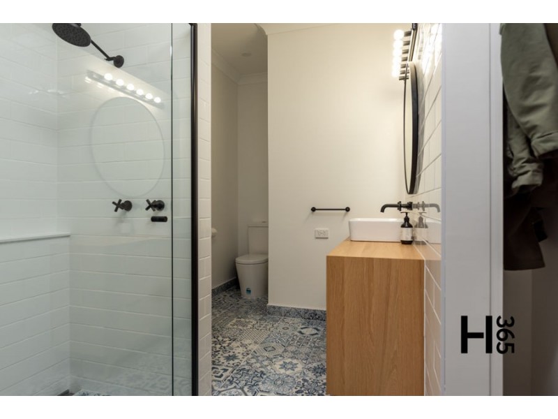 20 Lyons Avenue, Miandetta TAS 7310