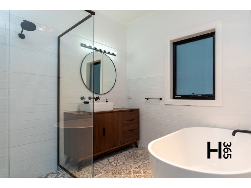 20 Lyons Avenue, Miandetta TAS 7310