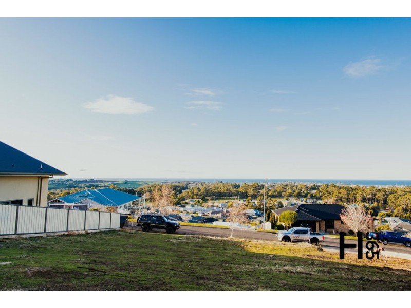 20 Leary Avenue, Stony Rise TAS 7310