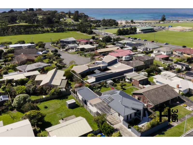 5 Cambridge Court, Devonport TAS 7310