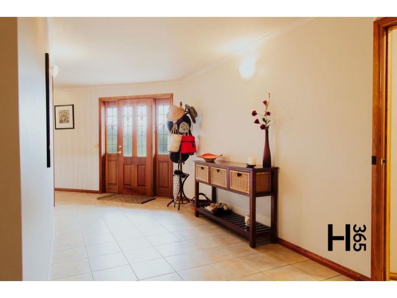 5 Cambridge Court, Devonport TAS 7310