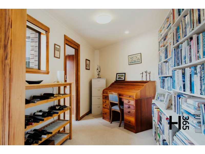 5 Cambridge Court, Devonport TAS 7310