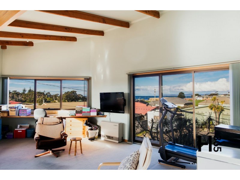 5 Cambridge Court, Devonport TAS 7310