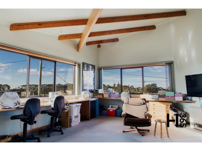 5 Cambridge Court, Devonport TAS 7310