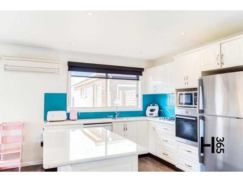 12 Poyston Drive, Shearwater TAS 7307