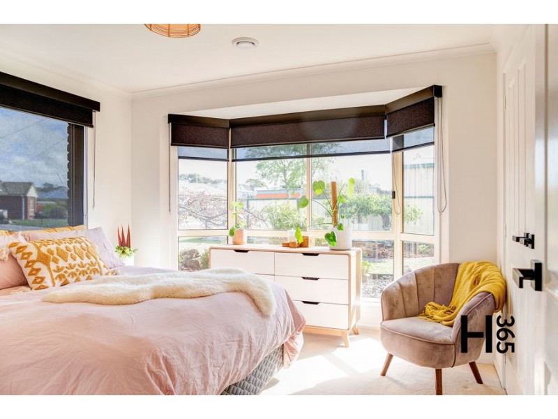 12 Poyston Drive, Shearwater TAS 7307