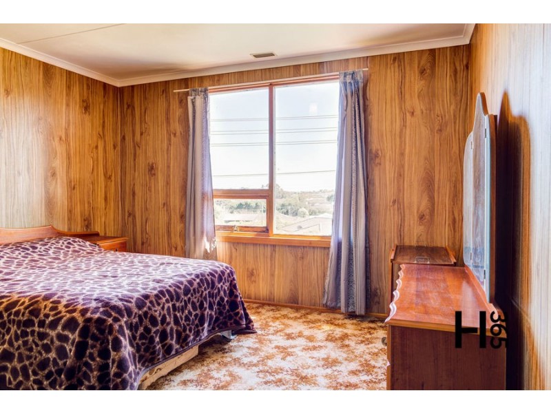 99 Middle Road, Miandetta TAS 7310