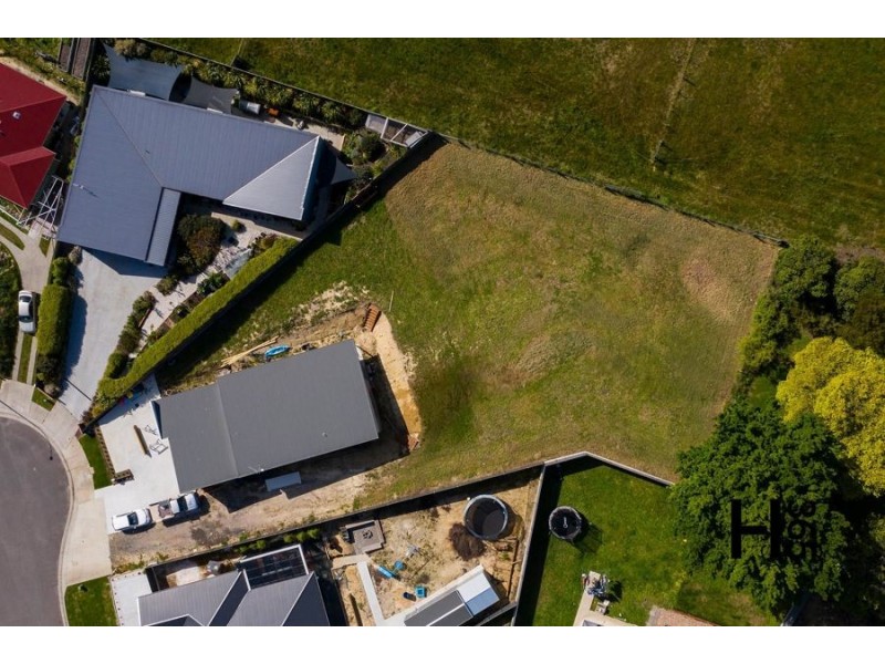 18 Spring Grove, Latrobe TAS 7307