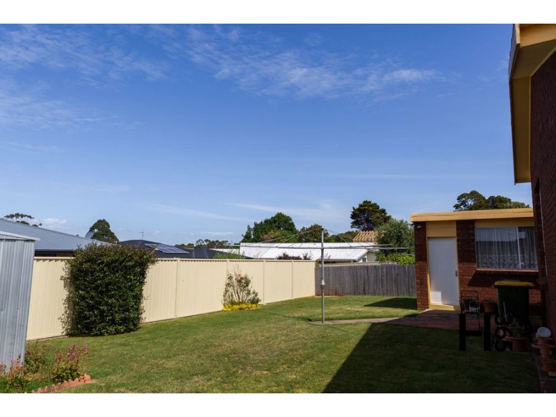 8 Somme Street, Miandetta TAS 7310