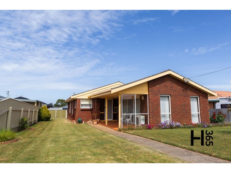 8 Somme Street, Miandetta TAS 7310