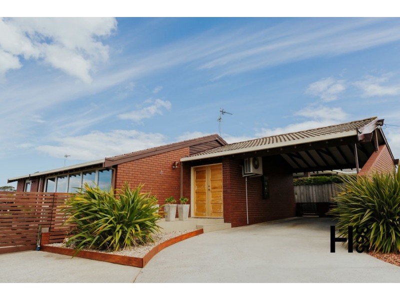 8 Fordham Drive, Devonport TAS 7310