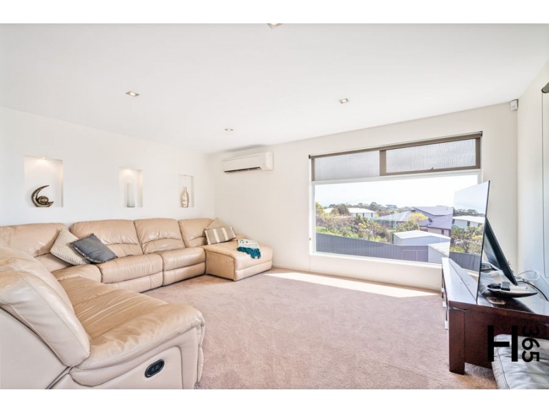 41 Leary Avenue, Stony Rise TAS 7310