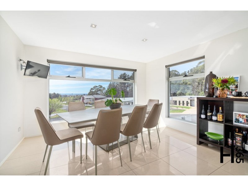 41 Leary Avenue, Stony Rise TAS 7310