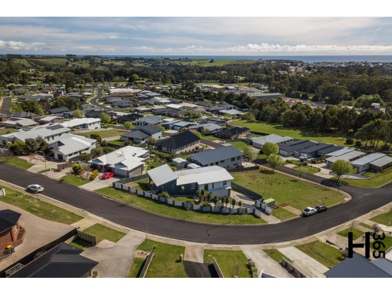 41 Leary Avenue, Stony Rise TAS 7310